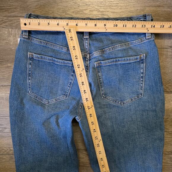 Old Navy High-Rise Curvy OG Straight Jeans Women’s 4 Medium Wash - Picture 5 of 7